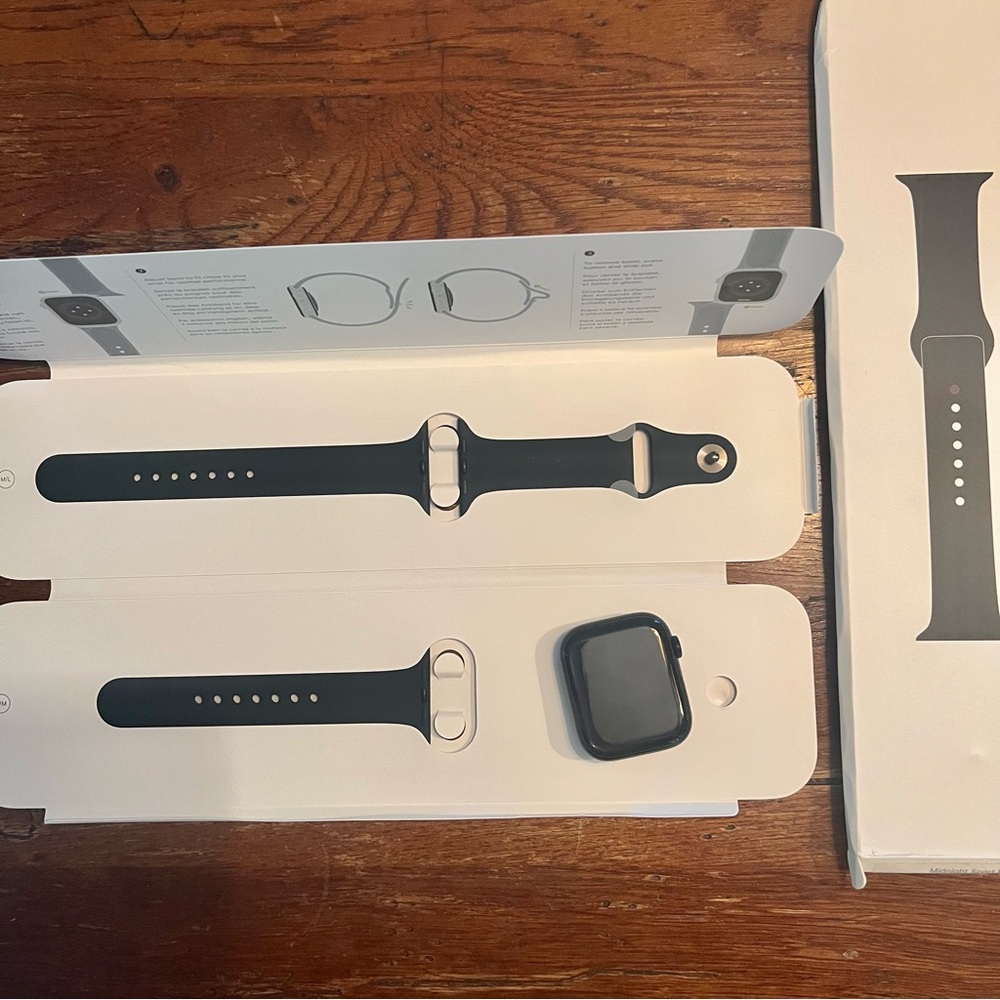 Apple Watch Authentic Series 7 45mm Black Watch with Midnight Band w/ Charger
